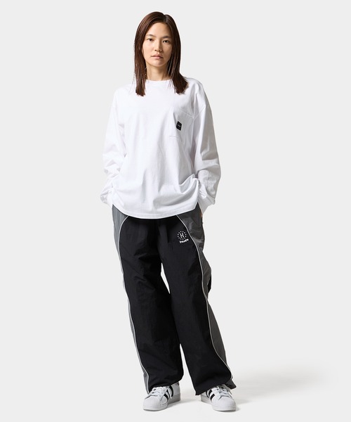 HUF(ハフ)の「BOX LOGO POCKET LS TEE(Tシャツ/カットソー・メンズ・ブラック/ダークグリーン/オレンジ系その他/ホワイト・S/M/L/XL/XXL)」の17枚目の写真