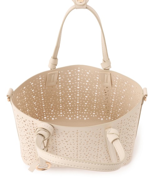 ROPE' PICNIC（ロペピクニック）の「フルーレットパンチングレースミニショルダーバッグ/2WAY（ショルダーバッグ・レディース・オフホワイト/ベージュ系その他/ブラウン・FREE）」の19枚目の写真