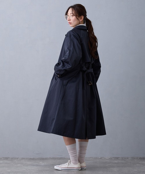 NICOLE CLUB(ニコル クラブ)の「トレンチコート(トレンチコート・レディース・ネイビー/オフホワイト/サックスブルー・MEDIUM)」の15枚目の写真