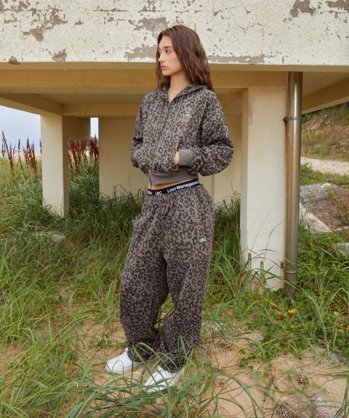 LMCの「WM SIGNATURE COMBO ZIP-UP HOODIE light heather gray(パーカー・レディース・その他・SMALL/MEDIUM)」の8枚目の写真