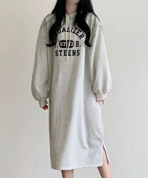 SallyLunn(サリーラン)の「ボリュームスリーブロゴスウェットワンピース(ワンピース・レディース・ライトグレー/ブラック・LARGE/MEDIUM)」の11枚目の写真