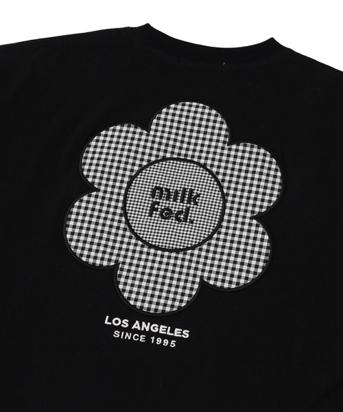 MILKFED.(ミルクフェド)の「CUT OUT LOGO GINGHAM FLOWER WIDE S/S TEE(Tシャツ/カットソー・レディース・ブラック/ライトピンク/オフホワイト・S/M/L)」の4枚目の写真