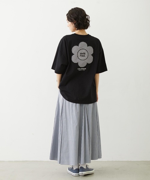 MILKFED.(ミルクフェド)の「CUT OUT LOGO GINGHAM FLOWER WIDE S/S TEE(Tシャツ/カットソー・レディース・ブラック/ライトピンク/オフホワイト・S/M/L)」の21枚目の写真
