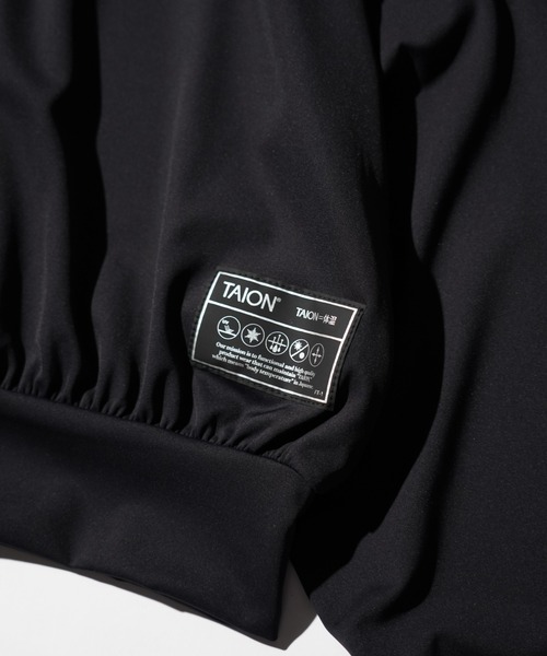 TAION(タイオン)の「TAION / タイオン BASIC SPORTS UV DRY RASH GUARD SHORT PARKA (TAION-W106STRGBS) ラッシュガード ショート丈 プルオーバーパーカー(パーカー・レディース・ブラック・MEDIUM/LARGE/X-LARGE)」の6枚目の写真