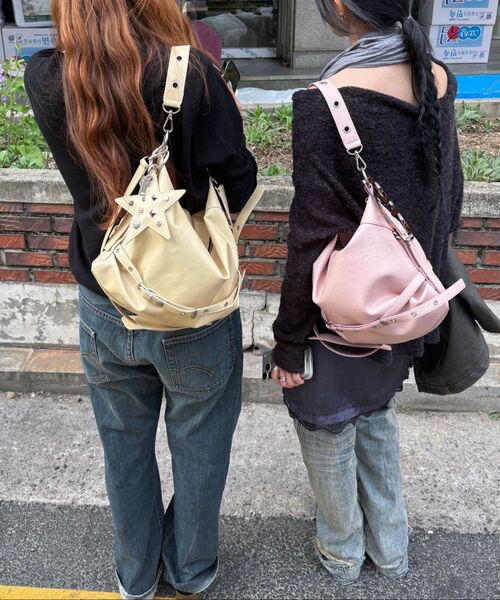 YEOMIMの「slouchy bag (black)(ショルダーバッグ・レディース・その他・FREE)」の15枚目の写真