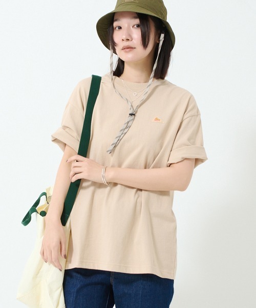 KELTY(ケルティ)の「バックタイポロゴS/Sティーシャツ(Tシャツ/カットソー・レディース・グレー/ベージュ/ホワイト/ネイビー/ブラック・M/L/S/XL)」の16枚目の写真