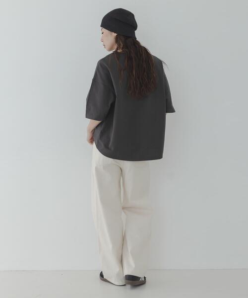 URBAN RESEARCH Sonny Label(アーバンリサーチサニーレーベル)の「コットンハーフスリーブプルオーバー(Tシャツ/カットソー・レディース・ブルー/チャコールグレー/ベージュ・FREE)」の21枚目の写真
