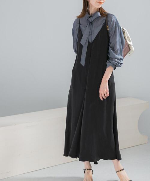 URBAN RESEARCH ROSSO WOMEN（アーバンリサーチ　ロッソ）の「2WAYキュプラ混キャミワンピース（ワンピース・レディース・ベージュ/ブルー/ブラック・FREE）」の2枚目の写真