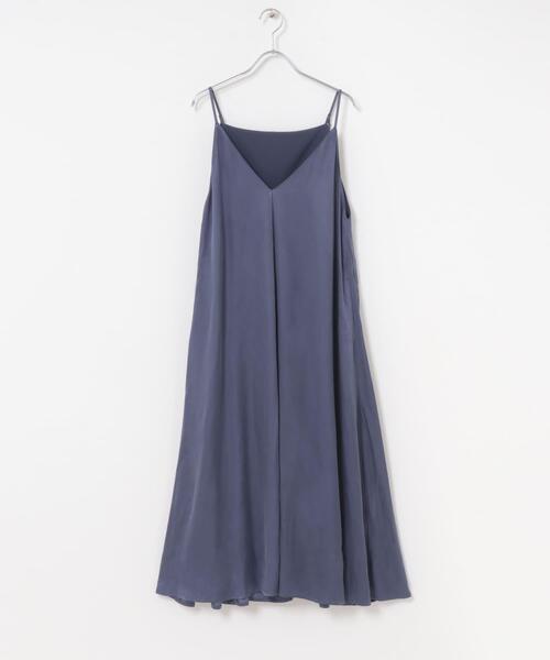 URBAN RESEARCH ROSSO WOMEN（アーバンリサーチ　ロッソ）の「2WAYキュプラ混キャミワンピース（ワンピース・レディース・ベージュ/ブルー/ブラック・FREE）」の11枚目の写真