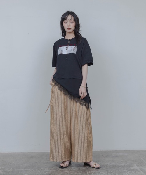 Eimee Law(エイミーロウ)の「アニマルフォト&刺繍ptレイヤードヘムレーストップス(Tシャツ/カットソー・レディース・ブラック/オフホワイト・FREE)」の20枚目の写真