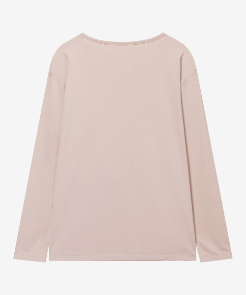 BASIC HOUSE(ベーシックハウス)の「レディース チャラン スパン Uネック オーバーサイズ 長袖Tシャツ ダークベージュ(Tシャツ/カットソー・レディース・ダークベージュ・100/85/90/95)」の8枚目の写真