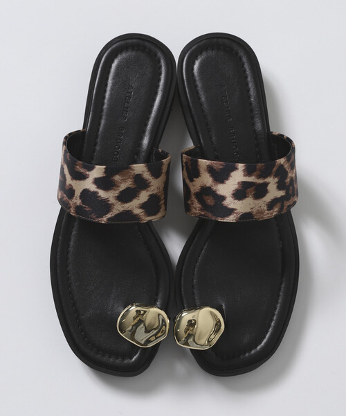 ATELIER BRUGGE（アトリエブルージュ）の「ATELIER BRUGGE/アトリエブルージュ メタルプレート フラット トングサンダル / 2.5cmソール (22.5cm～24.5cmサイズ展開)（サンダル・レディース・レオパード/ブラック・SMALL/MEDIUM/LARGE）」の19枚目の写真