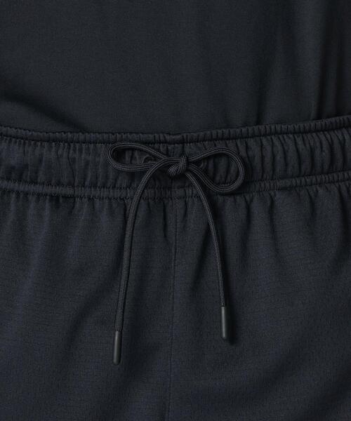 UNDER ARMOUR（アンダーアーマー）の「UAドリーマーズ メッシュショーツ（バスケットボール/メンズ）（その他パンツ・メンズ・ブラック・3XL/2XL/M/L/S/XL）」の4枚目の写真