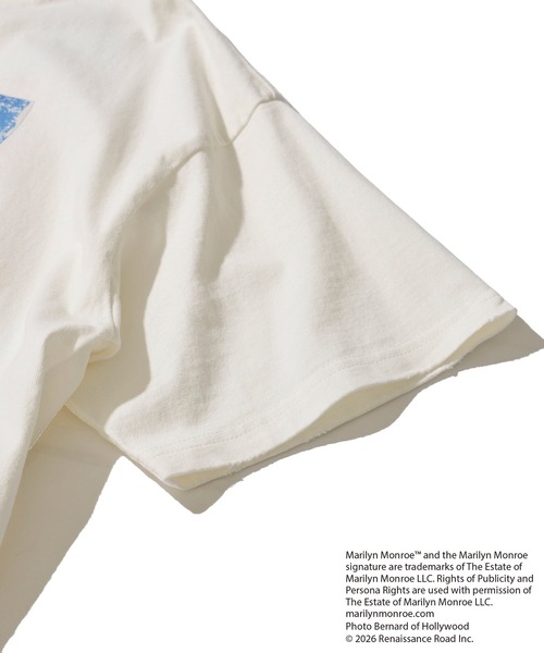 ADPOSION(アドポーション)の「【Marilyn Monroe / マリリン・モンロー】フォトプリントクルーネックTシャツ(Tシャツ/カットソー・レディース・グレー系1/ホワイト系1/ホワイト系2/グレー系2・MEDIUM/LARGE/X-LARGE)」の20枚目の写真