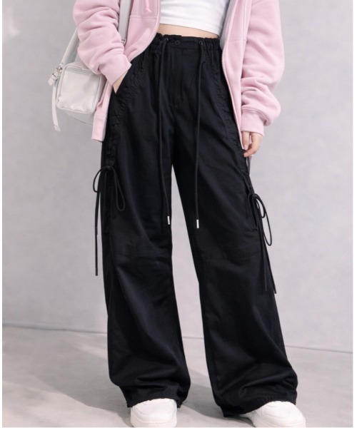 LAUTRE COTE(ロウトレコウト)の「ドローコードイージーパンツ(カーゴパンツ・レディース・ブラック/グレー・X-LARGE/LARGE/MEDIUM/SMALL)」の13枚目の写真