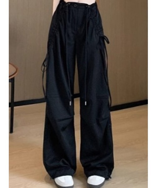 LAUTRE COTE(ロウトレコウト)の「ドローコードイージーパンツ(カーゴパンツ・レディース・ブラック/グレー・X-LARGE/LARGE/MEDIUM/SMALL)」の11枚目の写真