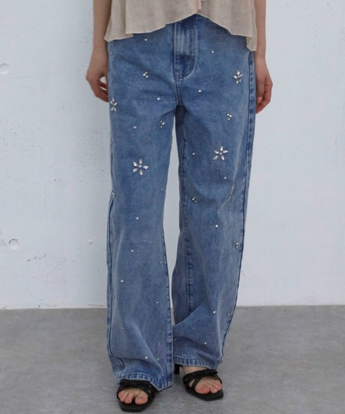archives（アルシーヴ）の「ビジューストレートデニム（デニムパンツ・レディース・サックスブルー/ブルー・SMALL/MEDIUM）」の2枚目の写真