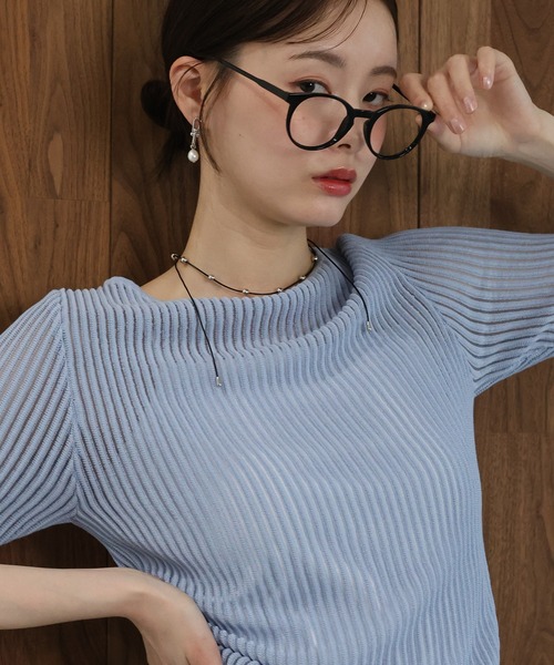 J by blue(ジェイバイブルー)の「ボートネックシアーリブニット(ニット/セーター・レディース・ブラック/ブルー/オフホワイト・MEDIUM)」の16枚目の写真
