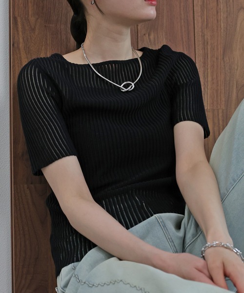 J by blue(ジェイバイブルー)の「ボートネックシアーリブニット(ニット/セーター・レディース・ブラック/ブルー/オフホワイト・MEDIUM)」の21枚目の写真