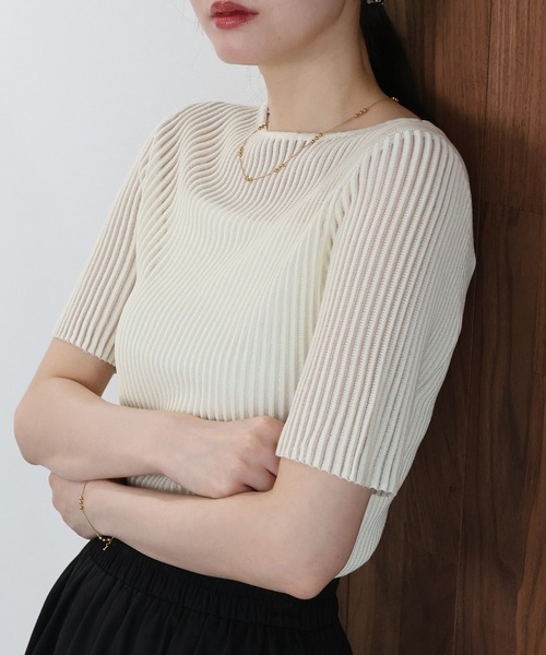 J by blue(ジェイバイブルー)の「ボートネックシアーリブニット(ニット/セーター・レディース・ブラック/ブルー/オフホワイト・MEDIUM)」の6枚目の写真