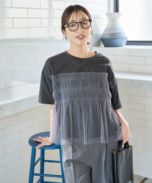 FREAK'S STORE(フリークスストア)の「限定展開 チュール フリル ドッキング 半袖 Tシャツ(Tシャツ/カットソー・レディース・チャコールグレー/ナチュラル/オフホワイト/ライトグレー/ブラック・フリ-)」の13枚目の写真