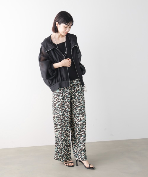 Bou Jeloud(ブージュルード)の「フード付シアーマウンテンパーカー(シャツ/ブラウス・レディース・アイボリー/ブラック・38)」の15枚目の写真