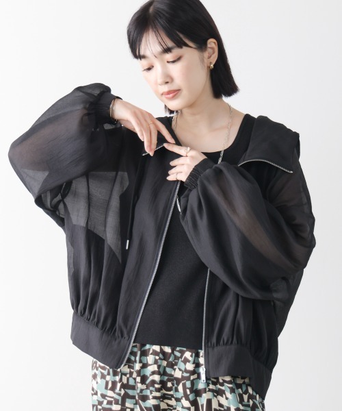 Bou Jeloud(ブージュルード)の「フード付シアーマウンテンパーカー(シャツ/ブラウス・レディース・アイボリー/ブラック・38)」の13枚目の写真
