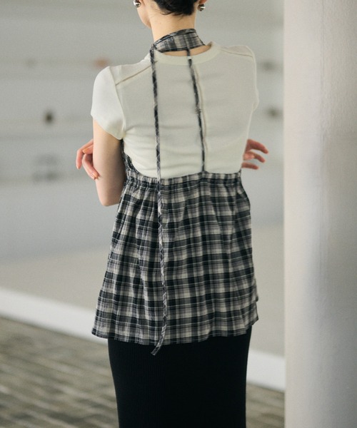 LAULEN（ローレン）の「check halter neck flare tops /チェック柄ホルターネックフレアノースリトップス（その他トップス・レディース・ブルー/ブラック・FREE）」の17枚目の写真