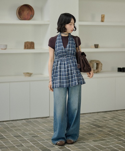 LAULEN（ローレン）の「check halter neck flare tops /チェック柄ホルターネックフレアノースリトップス（その他トップス・レディース・ブルー/ブラック・FREE）」の7枚目の写真