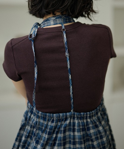 LAULEN（ローレン）の「check halter neck flare tops /チェック柄ホルターネックフレアノースリトップス（その他トップス・レディース・ブルー/ブラック・FREE）」の11枚目の写真