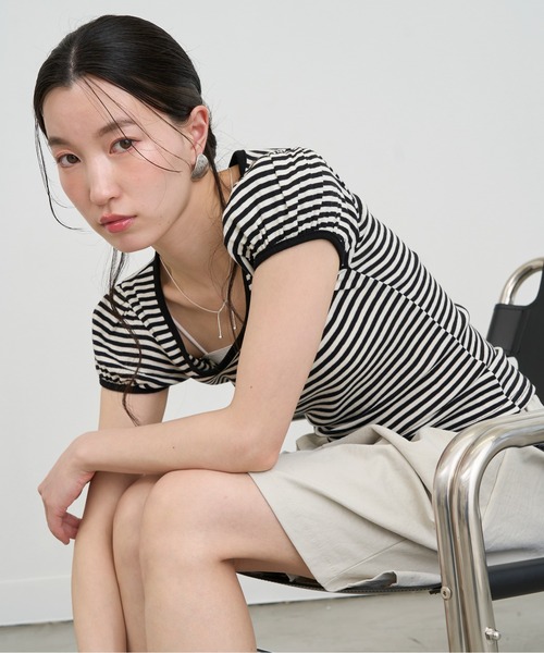 NUJOH(ヌゾ)の「Slim Border Short Sleeve Top / スリムボーダーショートスリーブトップ(Tシャツ/カットソー・レディース・グレー/ブラック・FREE)」の17枚目の写真