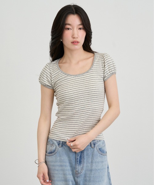 NUJOH(ヌゾ)の「Slim Border Short Sleeve Top / スリムボーダーショートスリーブトップ(Tシャツ/カットソー・レディース・グレー/ブラック・FREE)」の4枚目の写真