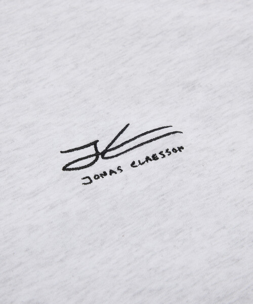 Jonas Claesson（ジョナスクレアッソン）の「JONAS CLAESSON/ジョナス クレアッソン Whale Shark Short Sleeve Tee/ホエールシャーク バックプリント Tシャツ（Tシャツ/カットソー・メンズ・ライトグレー/ホワイト/ブラック・LARGE/MEDIUM）」の15枚目の写真