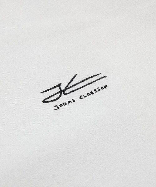 Jonas Claesson（ジョナスクレアッソン）の「JONAS CLAESSON/ジョナス クレアッソン Whale Shark Short Sleeve Tee/ホエールシャーク バックプリント Tシャツ（Tシャツ/カットソー・メンズ・ライトグレー/ホワイト/ブラック・LARGE/MEDIUM）」の17枚目の写真