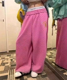 Vipoa（ヴィポア）の「Pink dots wide sweat pants（スウェットパンツ）」