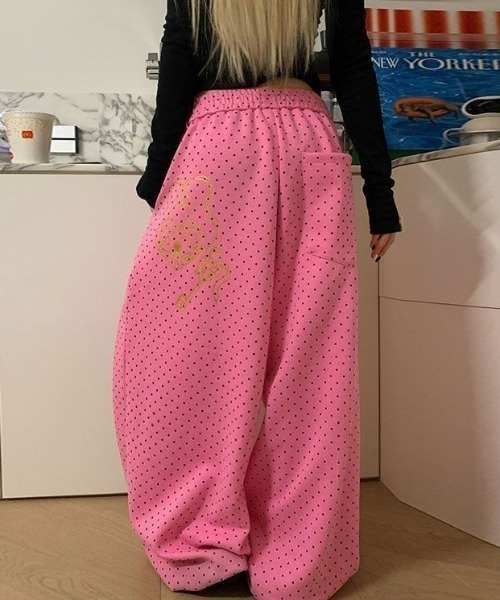 Vipoa（ヴィポア）の「Polka dot wide sweat pants（スウェットパンツ・レディース・ピンク/ライトイエロー・FREE）」の16枚目の写真
