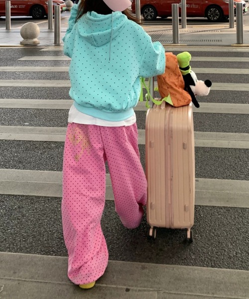 Vipoa（ヴィポア）の「Polka dot wide sweat pants（スウェットパンツ・レディース・ピンク/ライトイエロー・FREE）」の10枚目の写真