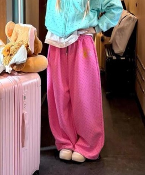 Vipoa（ヴィポア）の「Polka dot wide sweat pants（スウェットパンツ・レディース・ピンク/ライトイエロー・FREE）」の20枚目の写真
