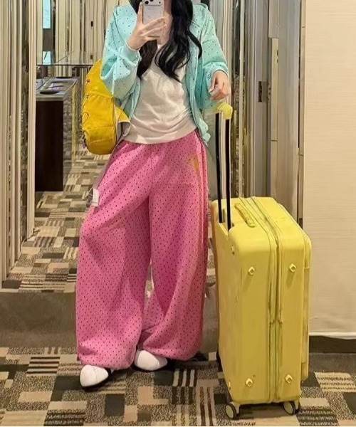 Vipoa（ヴィポア）の「Polka dot wide sweat pants（スウェットパンツ・レディース・ピンク/ライトイエロー・FREE）」の22枚目の写真
