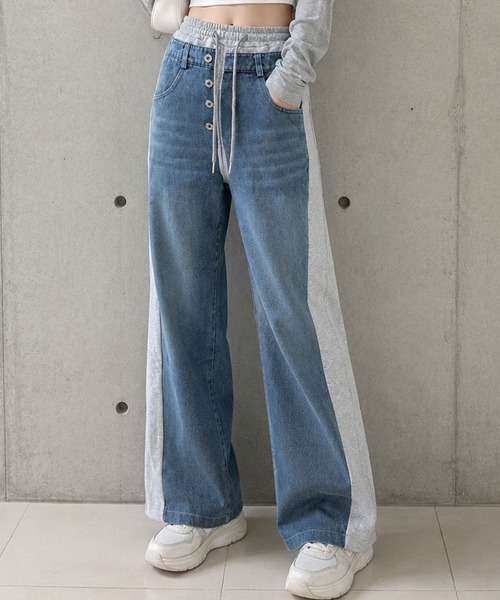 GLAMOROUS JANE(グラマラスジェーン)の「デニムサイドスウェット切替ワイドパンツ(デニムパンツ・レディース・ブラック/ブルー・FREE)」の1枚目の写真