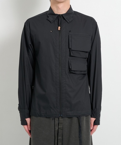 JIAN YE(ジェンイェ)の「FANG SHIRT(シャツ/ブラウス・メンズ・ブラック/ピンク・MEDIUM/LARGE)」の5枚目の写真
