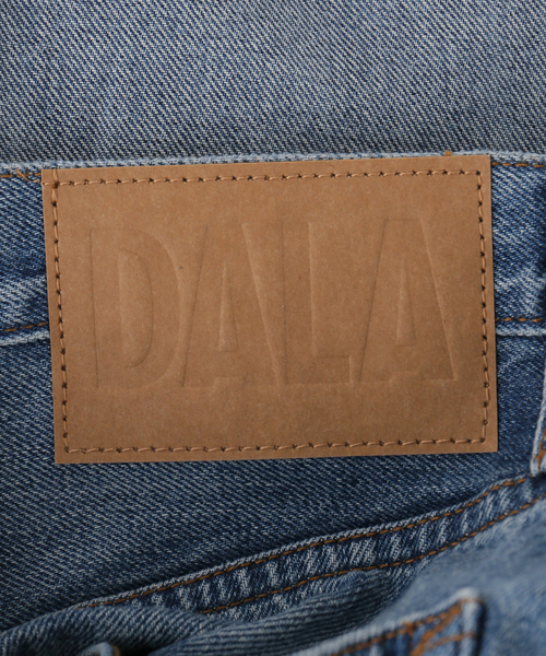 JOURNAL STANDARD（ジャーナルスタンダード）の「【DALA / ダラ】 ISLE JEAN FULL（デニムパンツ・レディース・ブルー・26/25/24）」の8枚目の写真