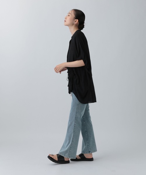 LEPSIM(レプシィム)の「よく伸びクールデニムパンツ 768759(デニムパンツ・レディース・ライトブルー/インディゴブルー・MEDIUM/LARGE)」の21枚目の写真