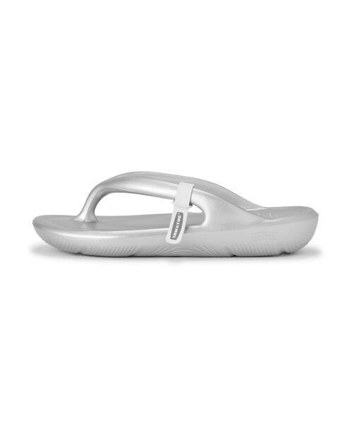 TAW&TOE(トーアンドトー)の「TAW&TOE/トーアンドトー/ZEROVITY Flip Flog OG(サンダル・レディース・シルバー・25/24/27/28/26/23)」の4枚目の写真
