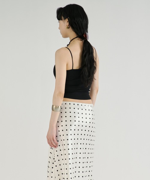 Ezick(エジック)の「Cup in lace trim camisole/カップインレーストリムキャミソール(キャミソール・レディース・ブラック/オフホワイト/ブラック系その他・FREE)」の16枚目の写真