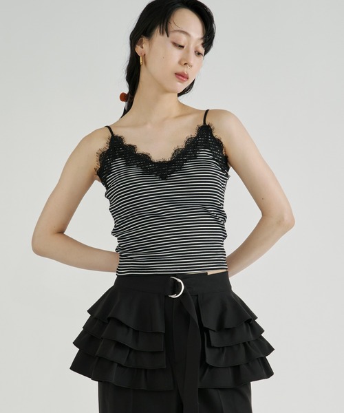 Ezick(エジック)の「Cup in lace trim camisole/カップインレーストリムキャミソール(キャミソール・レディース・ブラック/オフホワイト/ブラック系その他・FREE)」の5枚目の写真