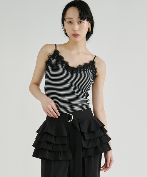 Ezick(エジック)の「Cup in lace trim camisole/カップインレーストリムキャミソール(キャミソール・レディース・ブラック/オフホワイト/ブラック系その他・FREE)」の6枚目の写真