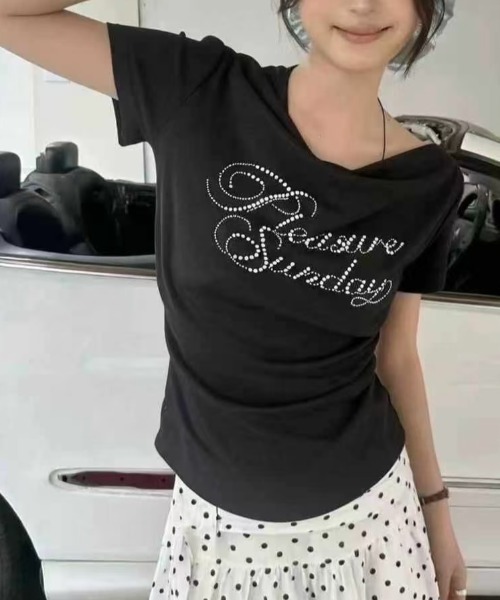 AVYL(アヴィル)の「ラインストーンロゴホルターネック半袖トップス(Tシャツ/カットソー・レディース・ホワイト/ブラック・M)」の10枚目の写真