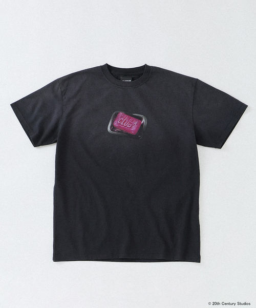 JOURNAL STANDARD(ジャーナルスタンダード)の「ムービー アーカイブ プリント Tシャツ(Tシャツ/カットソー・メンズ・スミクロ/ホワイト系その他/ブラック系その他/ホワイト×ホワイト/ブラック×ブラック/ブラックミックス/その他/オフホワイト/ライトホワイト/ブラック/ホワイト/White・MEDIUM/LARGE/SMALL)」の9枚目の写真