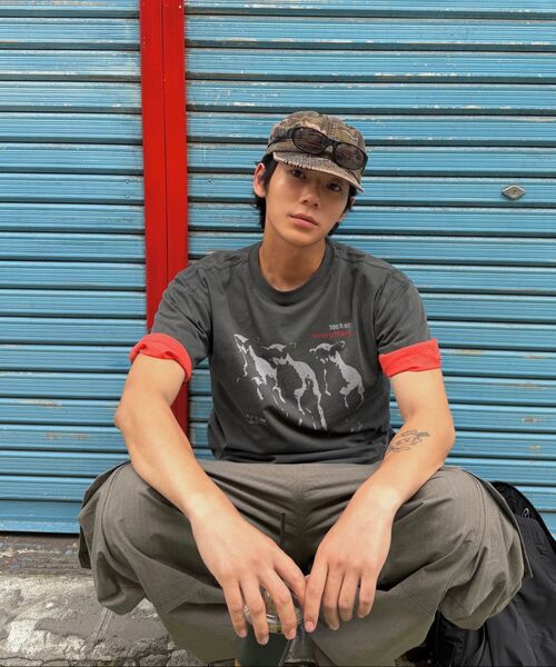 WMC（ダブリューエムシー）の「[クロップ] ガーメントダイグラフィックTシャツ_CHARCOAL GREY（Tシャツ/カットソー・メンズ・チャコールグレー・M/L/XL）」の5枚目の写真